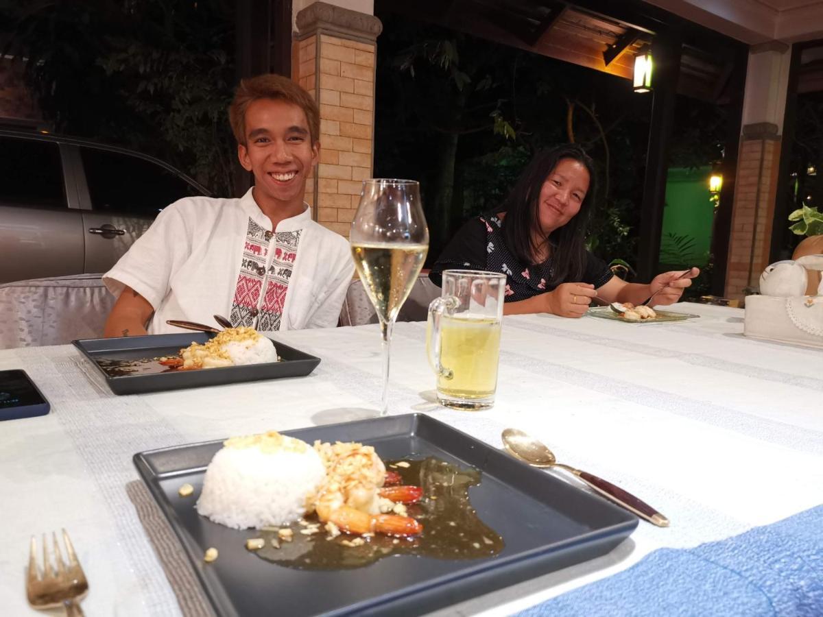 清邁 Avara Signature House酒店 外观 照片